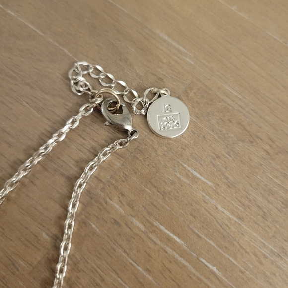 Necklace and Bracelets - Picture 3 of 8